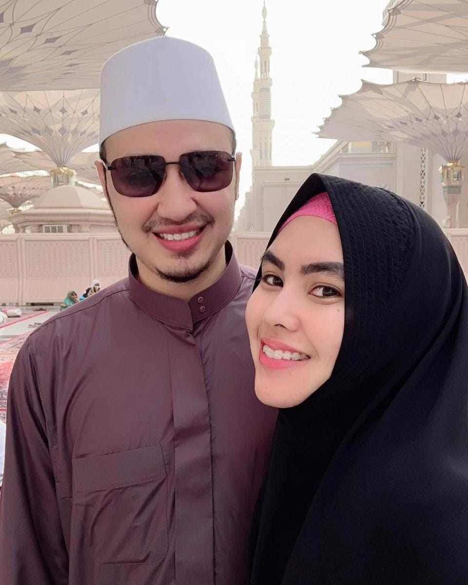 Instagram.com/kartikaputriworld