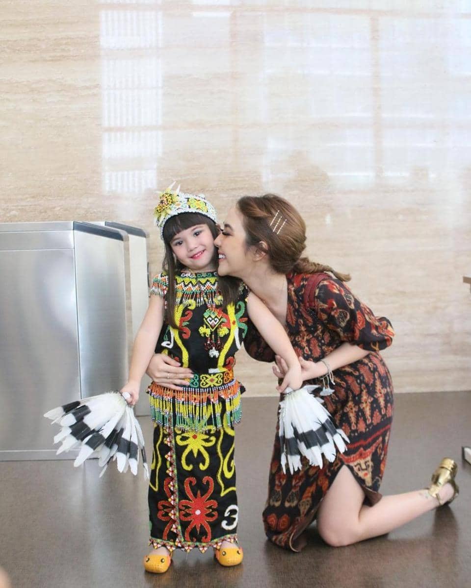 Instagram.com/gisel_la