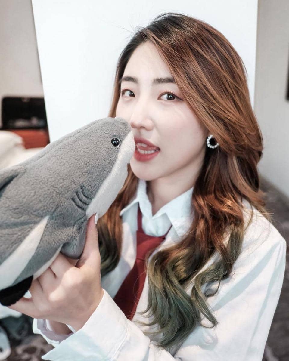 instagram.com/big_miss_han