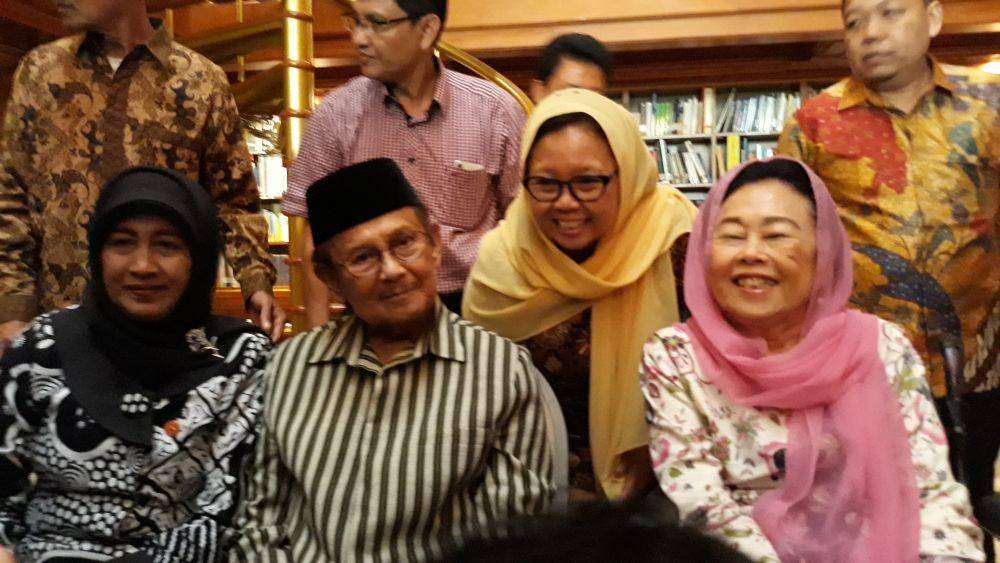 Bj habibie
