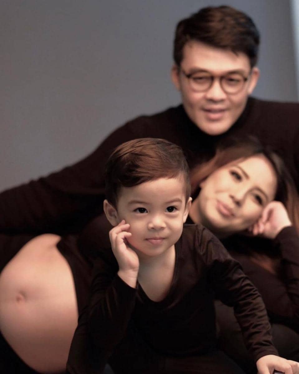 instagram.com/tya_ariestya