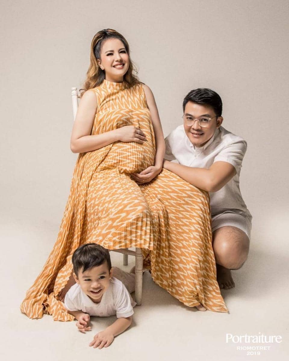 instagram.com/tya_ariestya