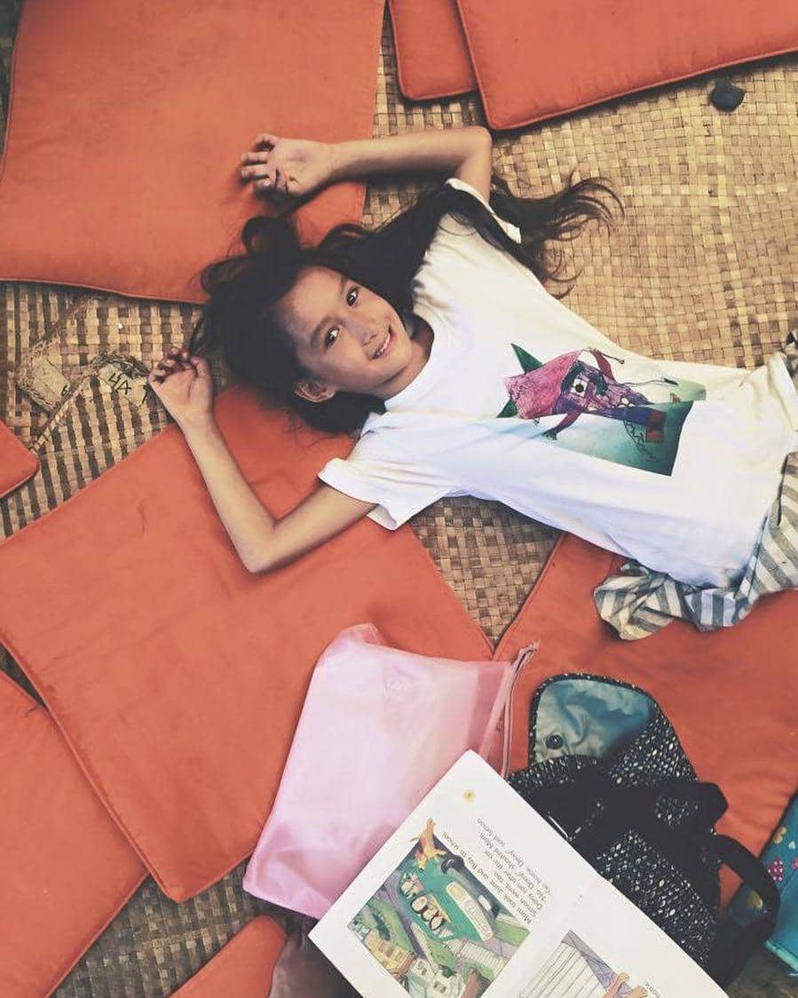 instagram.com/nadyahutagalung