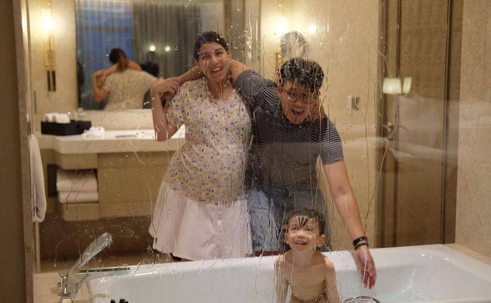 instagram.com/tya_ariestya