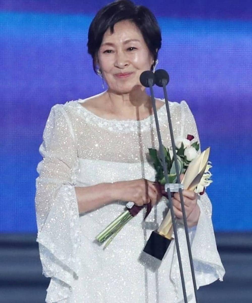 instagram.com/@hyangaksoul