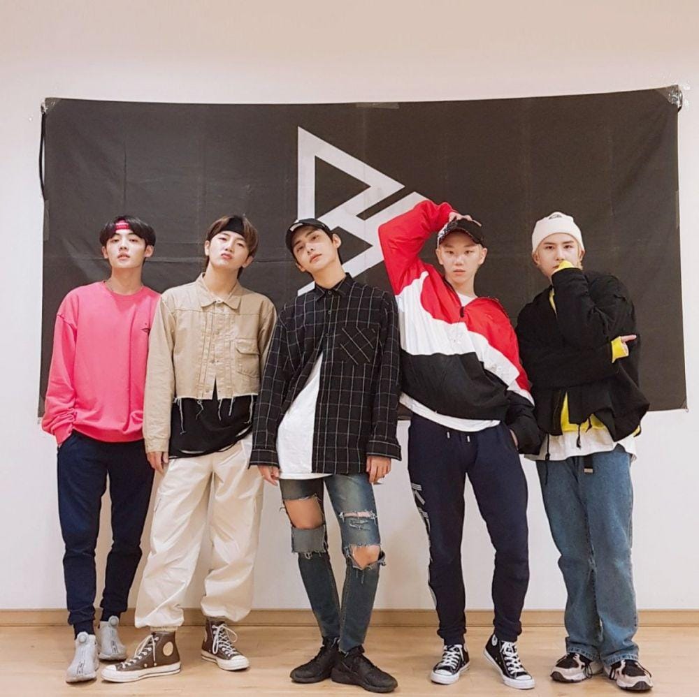 Twitter.com/@official_ACE7