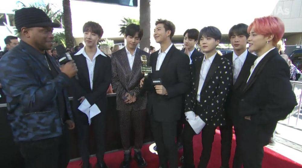 twitter.com/btsanalytics