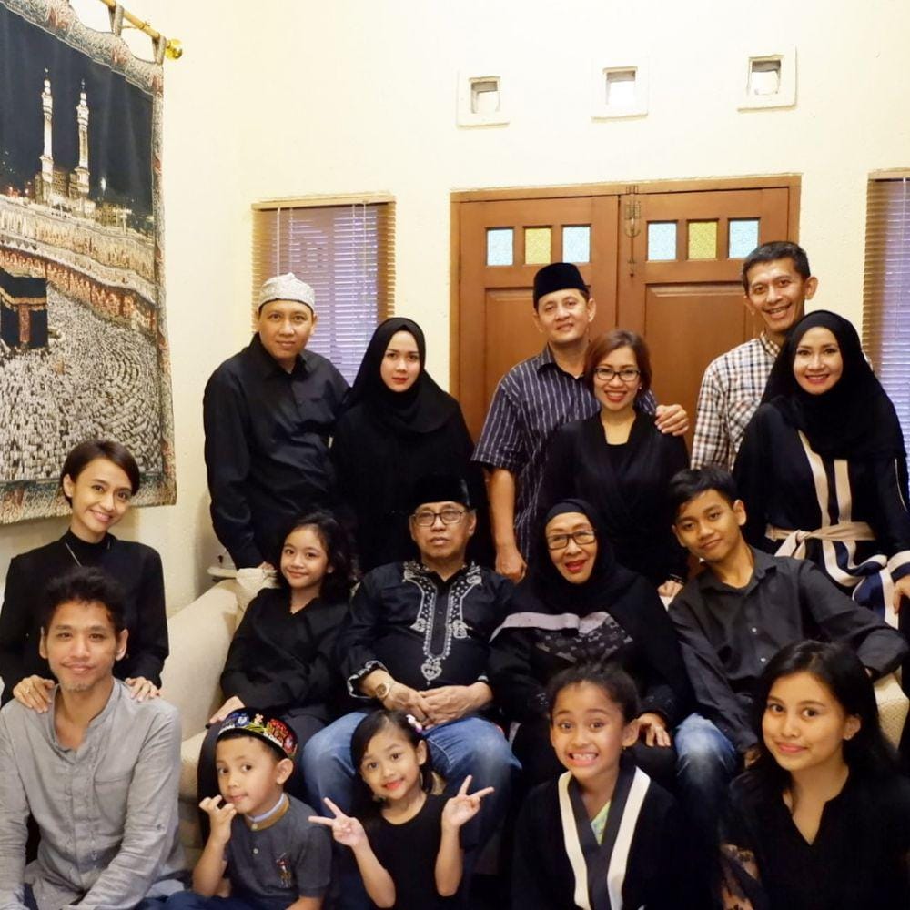 instagram.com/deasydei