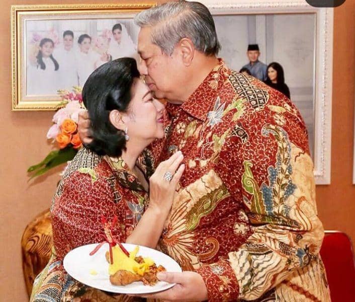 Instagram/@aniyudhoyono