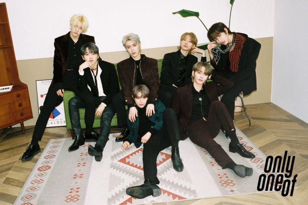 Twitter.com/@OnlyOneOf_twt