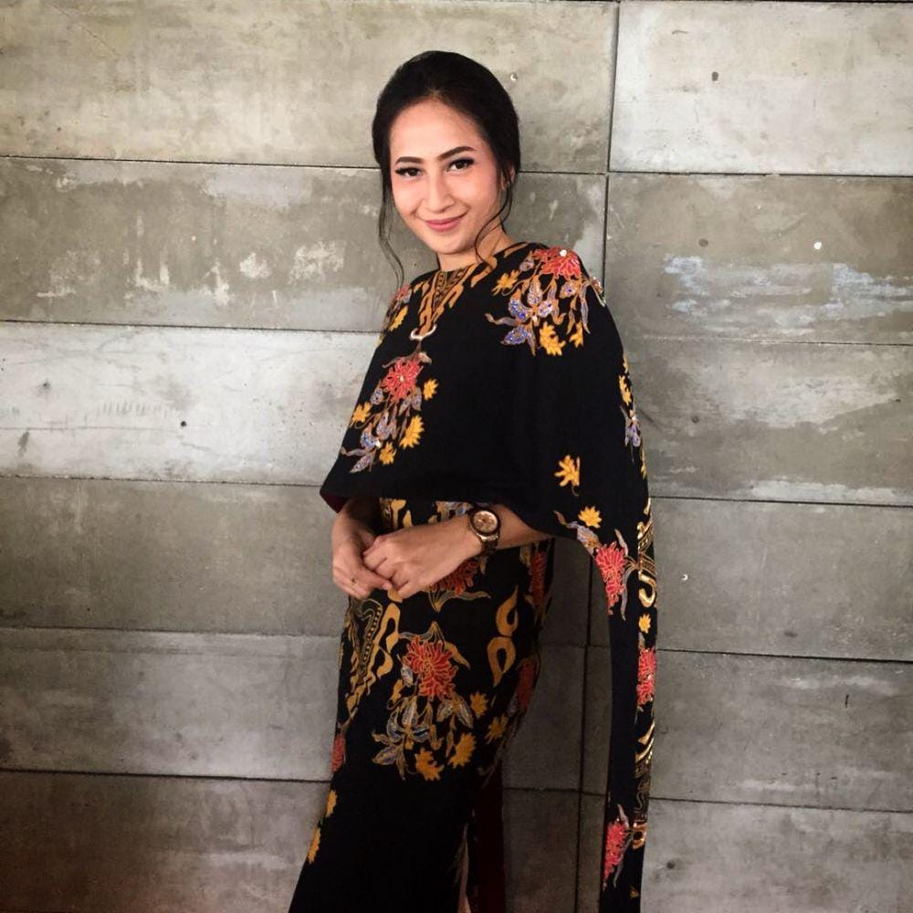 instagram.com/rahma.hd