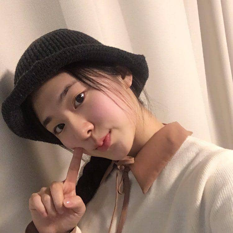 instagram.com/@hyesuuuuuya