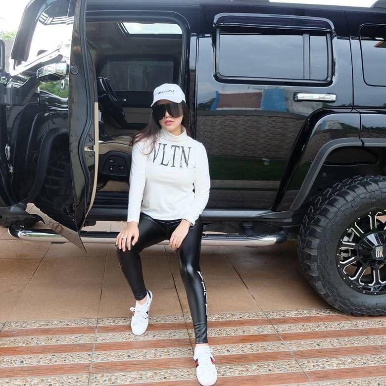 instagram.com/bellashofie_rigan/