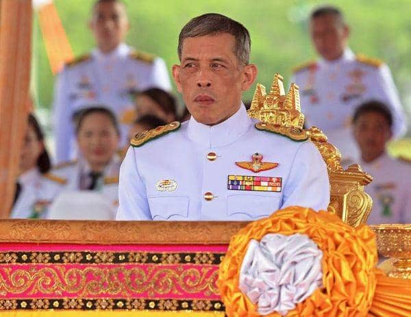 3 Fakta di Balik Raja Thailand Vajiralongkorn Nikahi Pengawal Pribadi