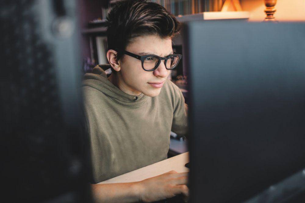 pexels.com/bruce mars