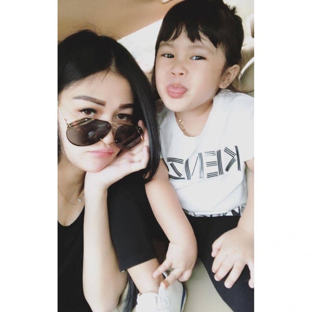 instagram.com/hestyaryatura