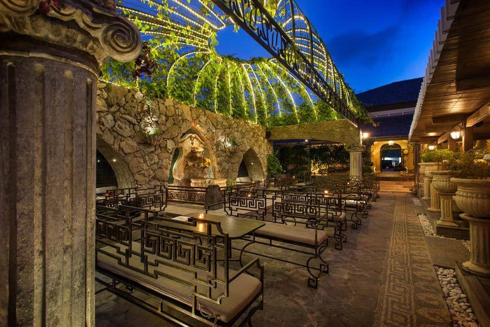 instagram.com/slipperystonebali