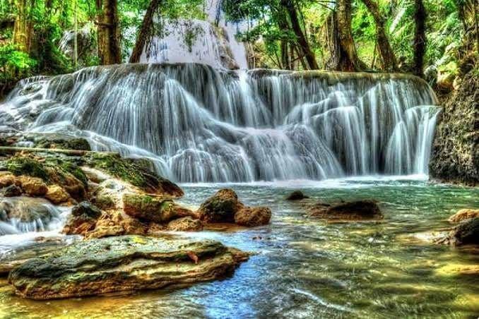 instagram.com/titin_manek