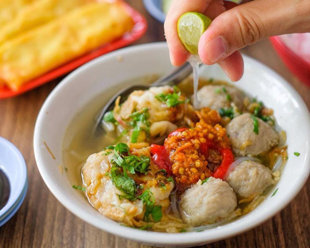 instagram.com/vickyyuwono