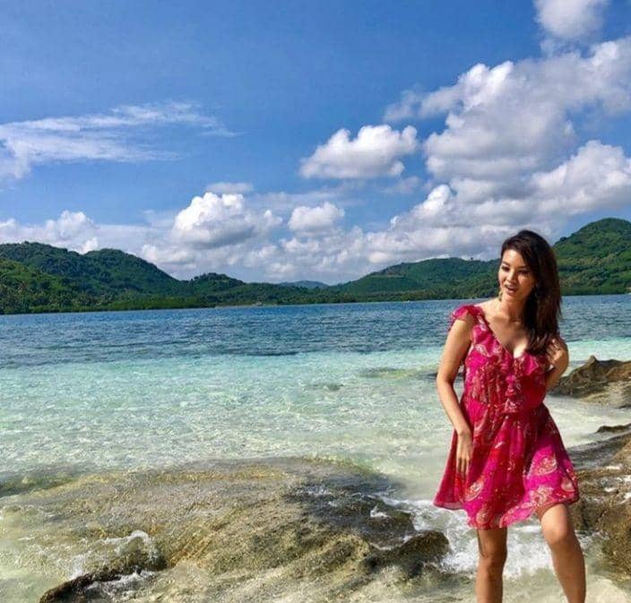 Instagram/farahquinnofficial