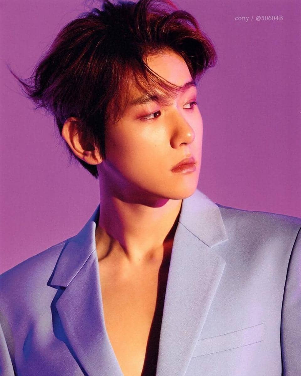 instagram.con/@weareone.exo