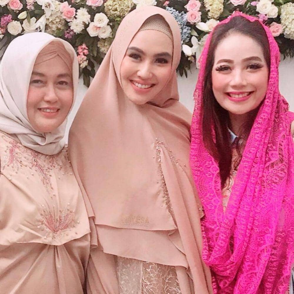 instagram.com/mamiiren