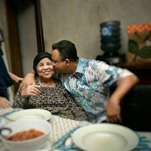 Facebook.com/AniesBaswedan