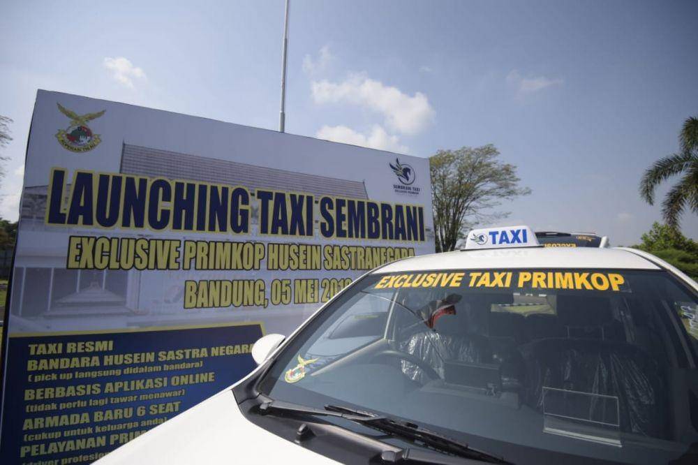 taksi bandara husein