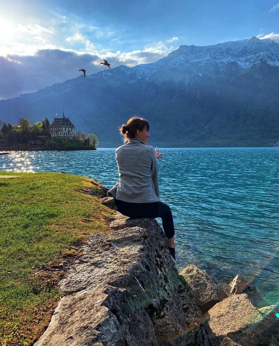 Instagram.com/neionica