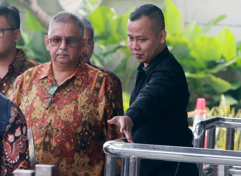 (Direktur PT PLN non aktif Sofyan Basir) ANTARA FOTO/Reno Esnir