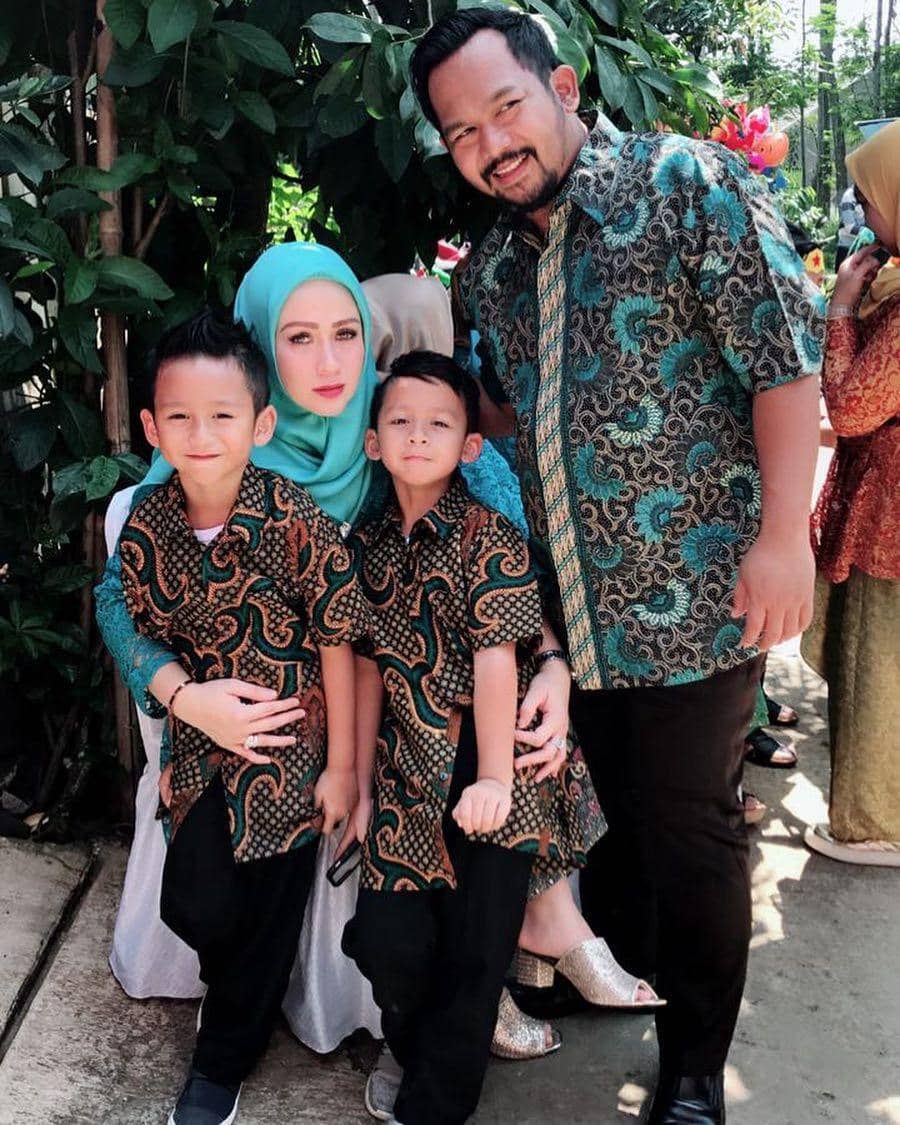 instagram.com/m.devanzeuroun