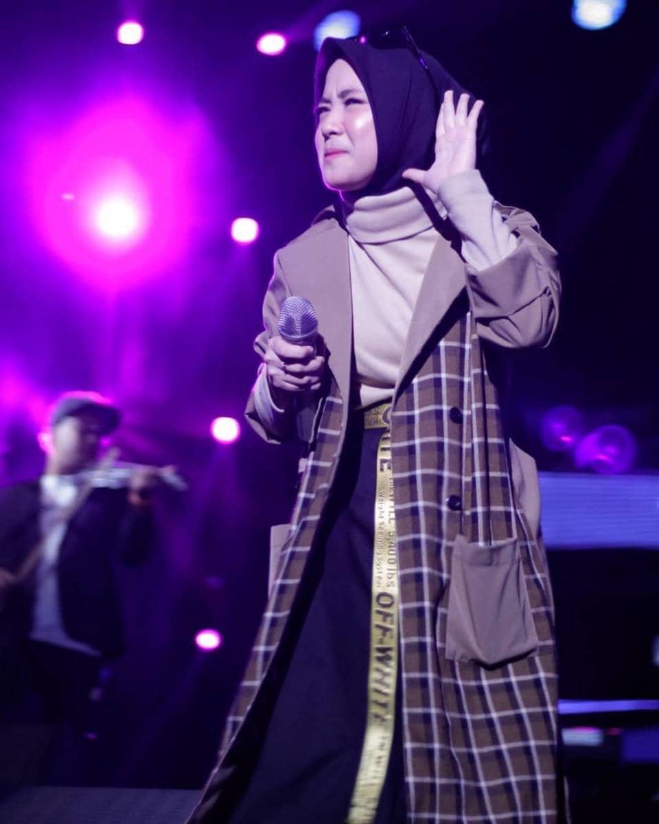 instagram.com/nissa_sabyan