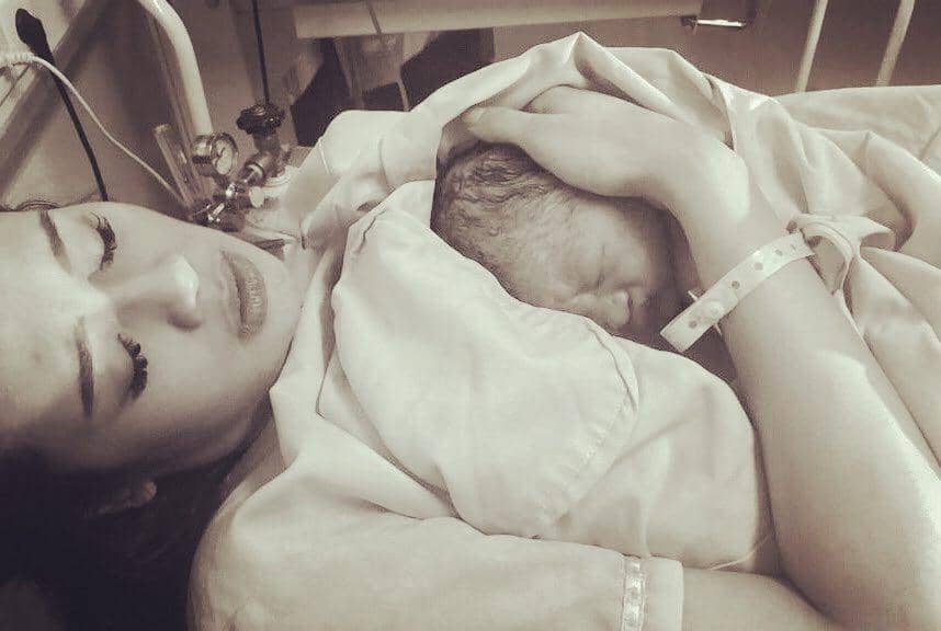 Instagram.com/amandazevannya