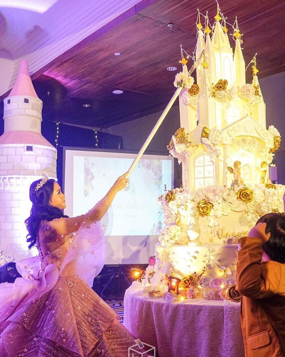 instagram.com/audyvanessa