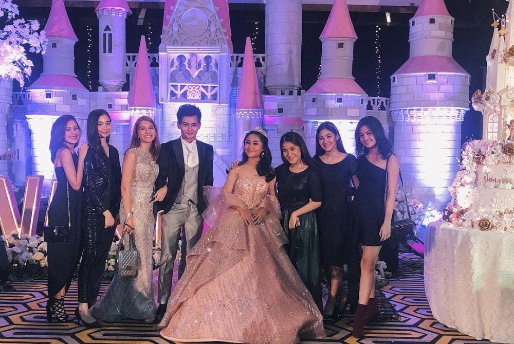 instagram.com/audyvanessa