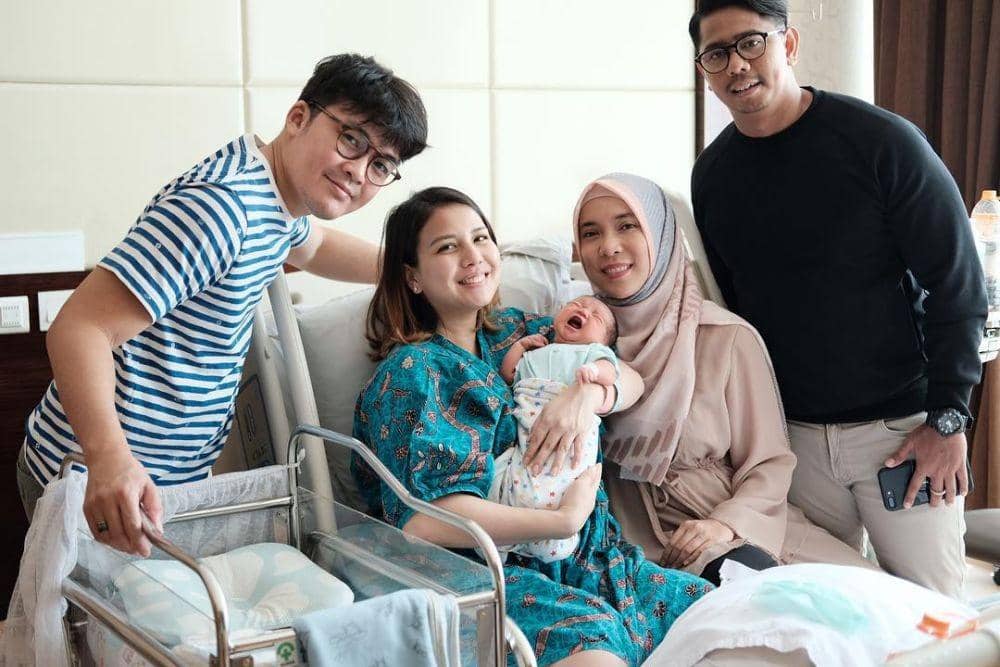 Instagram.com/tya_ariestya