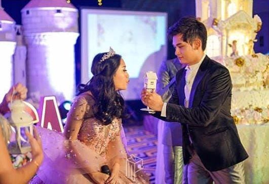 instagram.com/audyvanessa