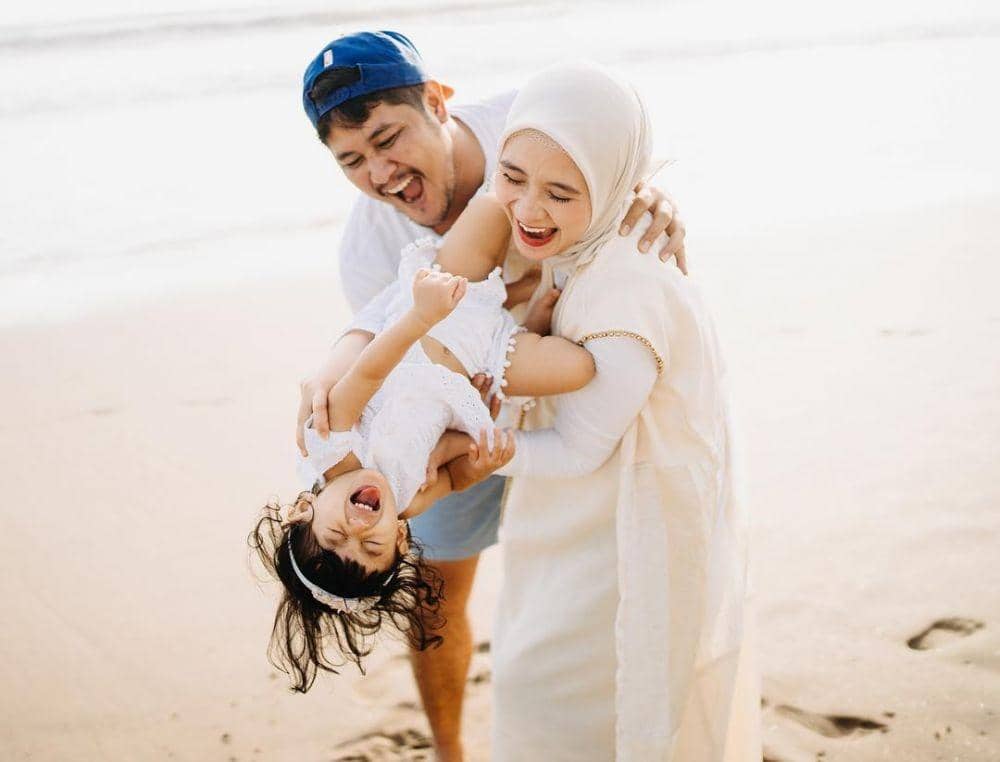 instagram.com/ryana_dea