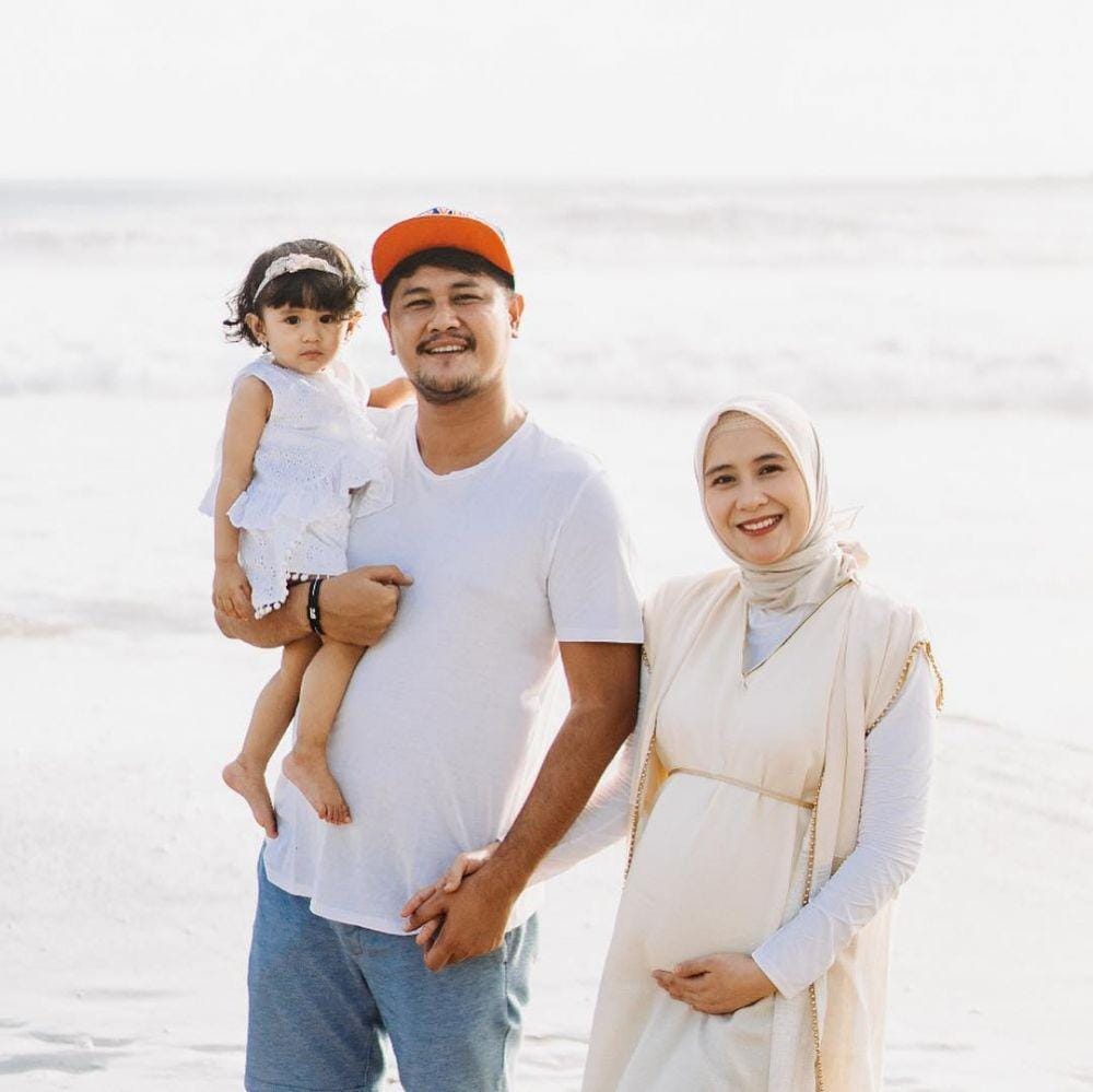 instagram.com/ryana_dea