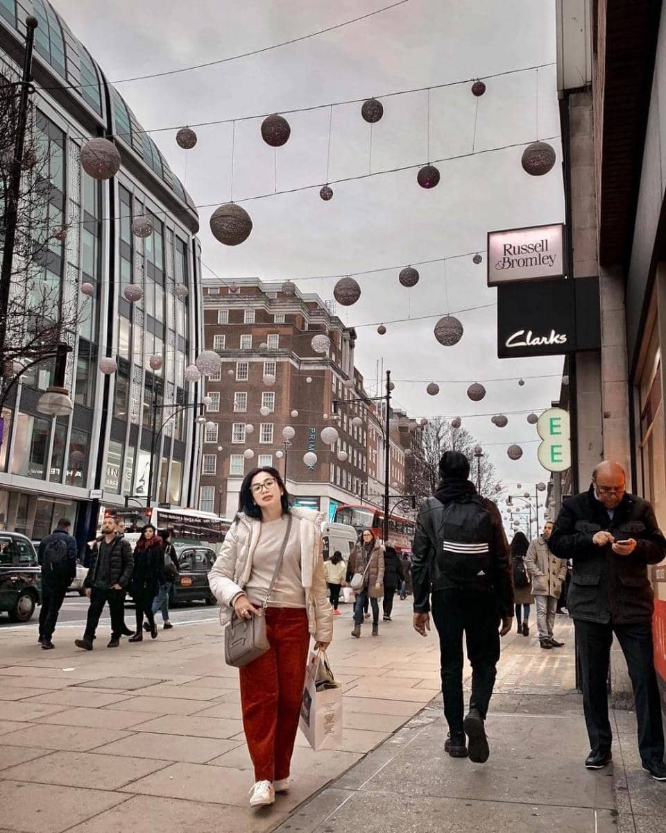 Instagram.com/fenirose