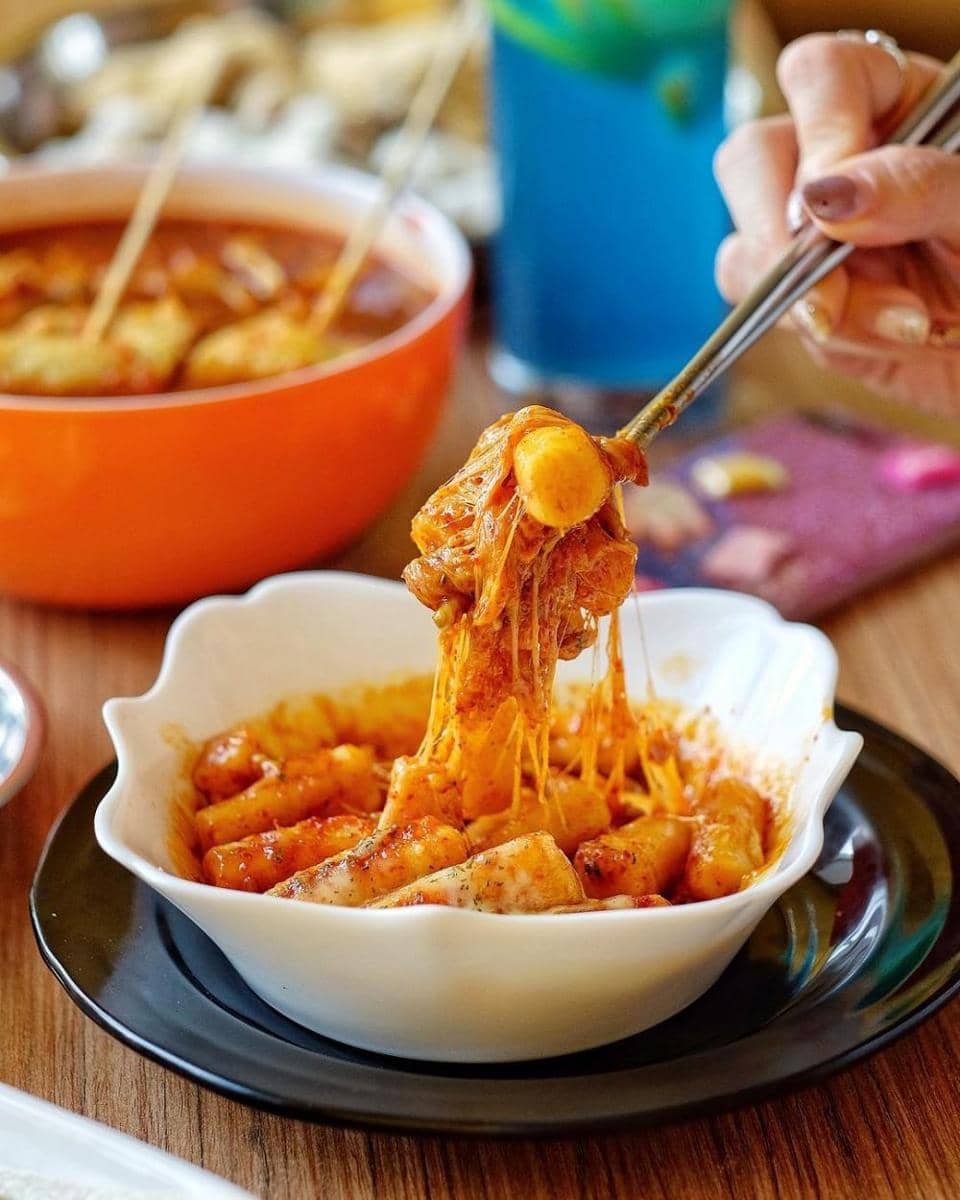 instagram.com/tteokbokkiqueen