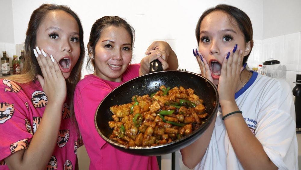 youtube.com/the connell twins