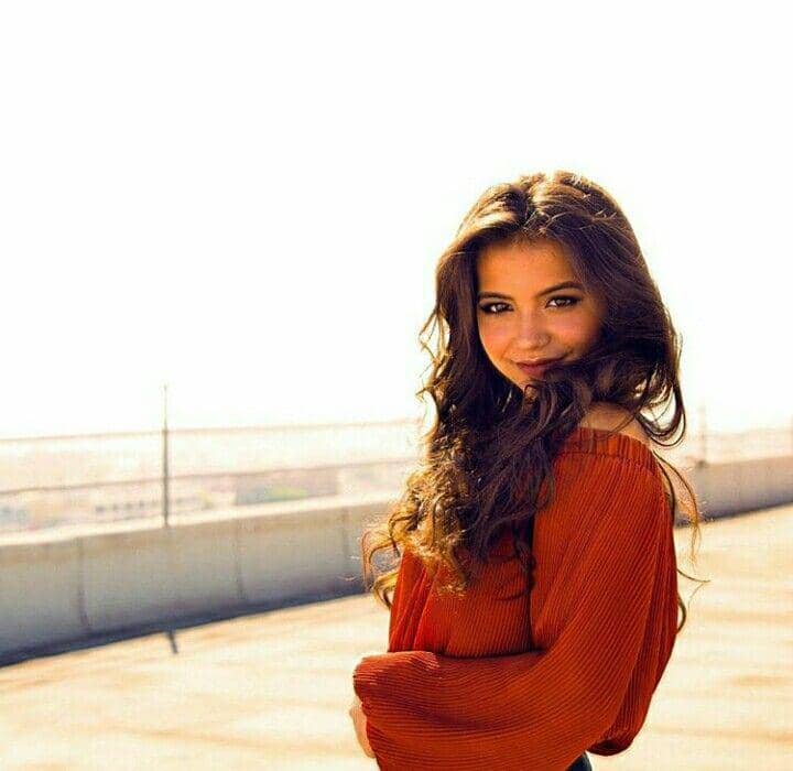 Instagram/isabelamoner