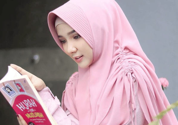 instagram.com/ayuindriati