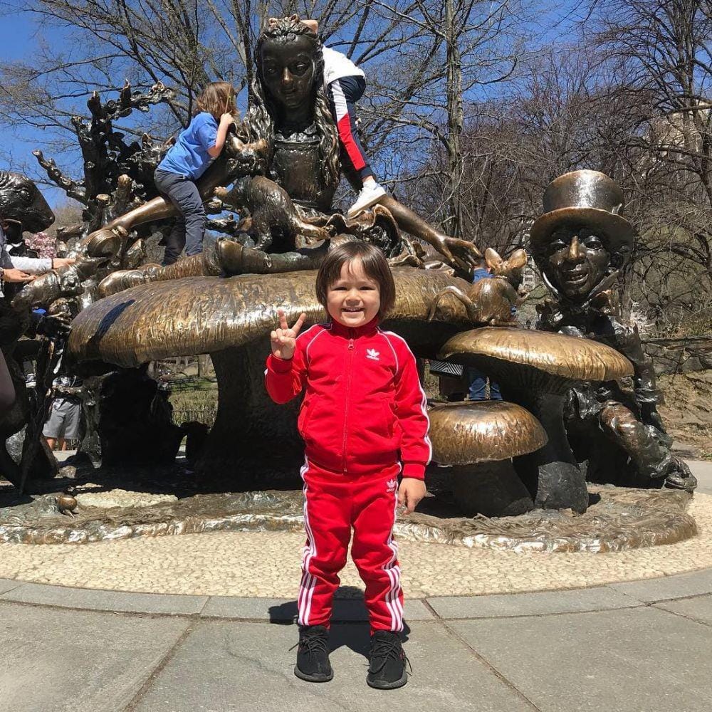 instagram.com/alexanderbarackel