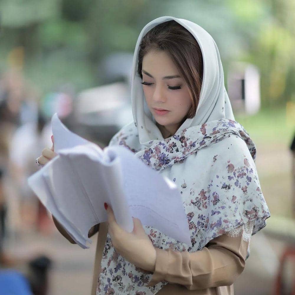 instagram.com/celine_evangelista