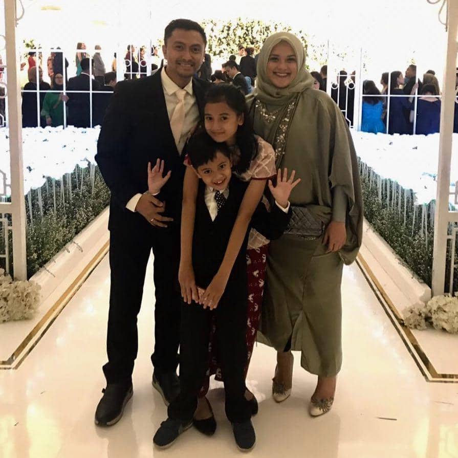 instagram.com/eva.yunizar