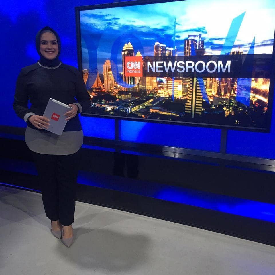 instagram.com/eva.yunizar