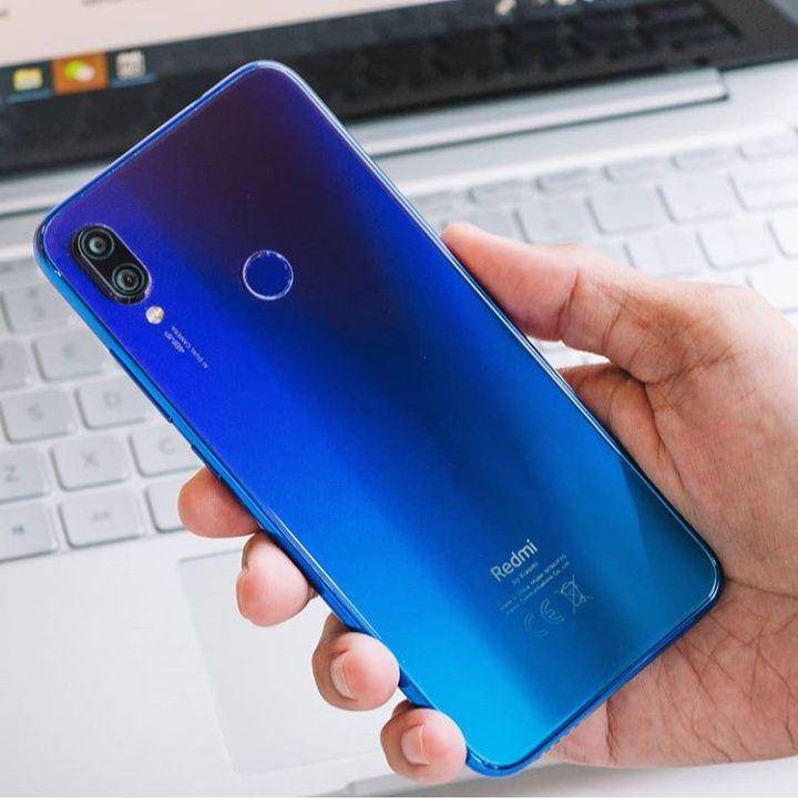 https://www.instagram.com/xiaomiindonesia
