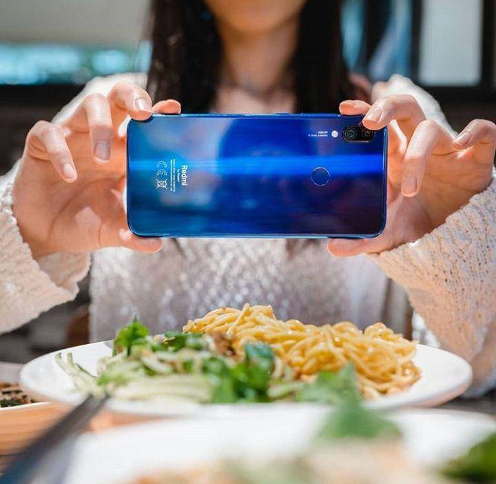 https://www.instagram.com/xiaomiindonesia